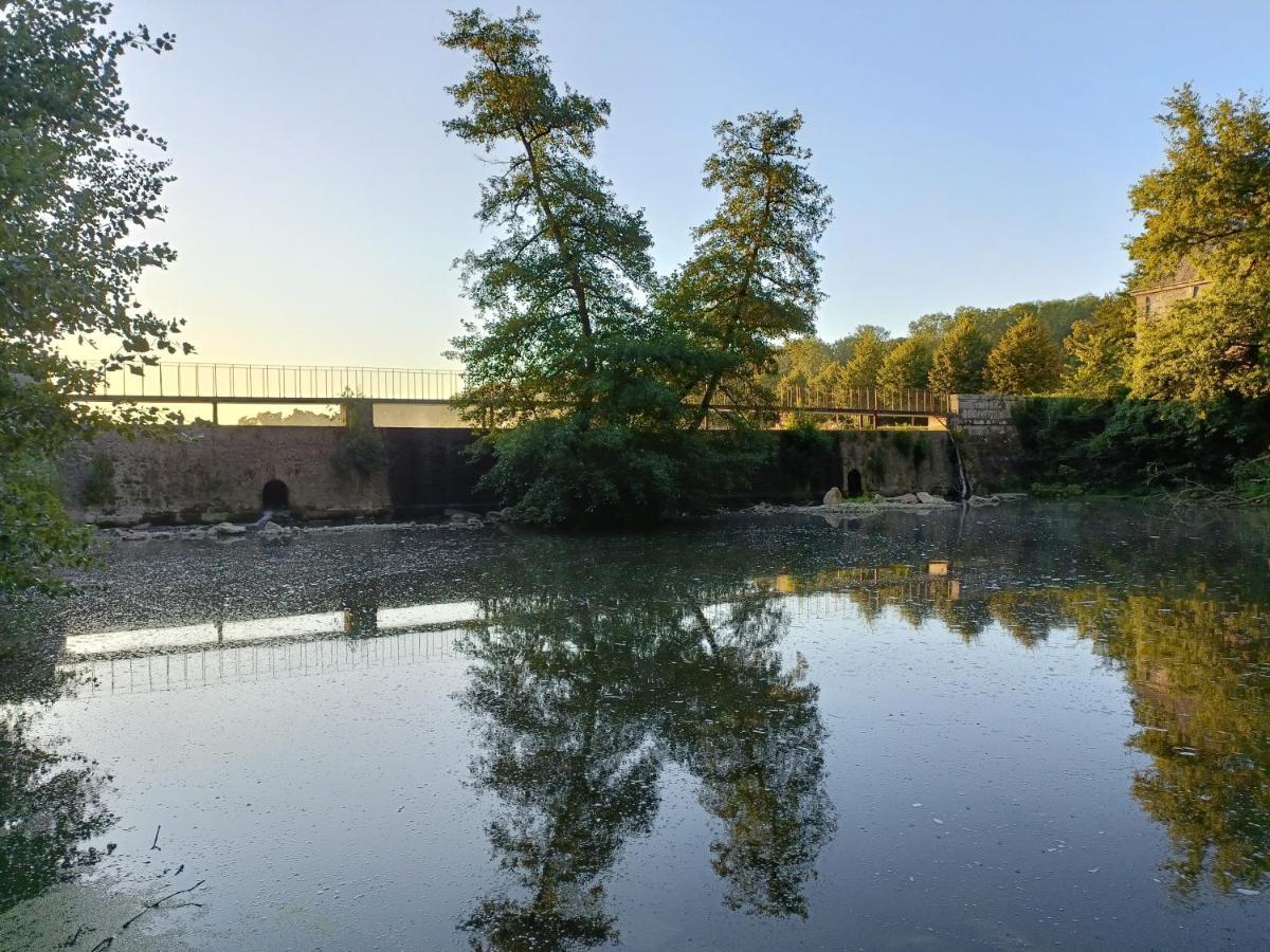 Mettez vous au vert près du château de Vaux le Vicomte en sous sol semi enterré Villa Maincy Esterno foto